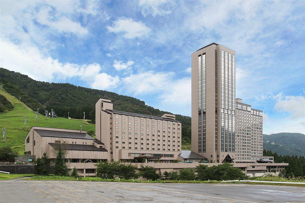 Naspa New Otani Yuzawa  Bagian luar foto