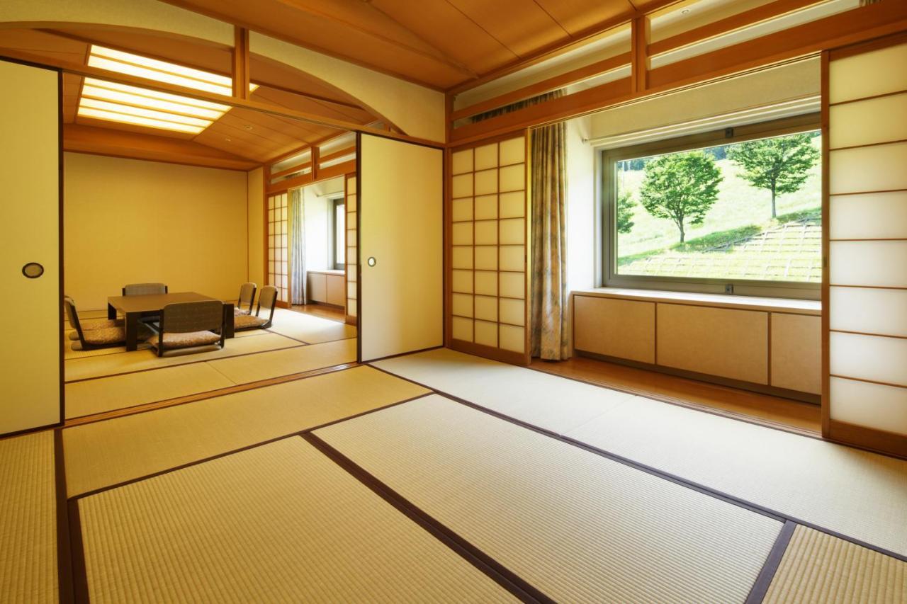 Naspa New Otani Yuzawa  Bagian luar foto
