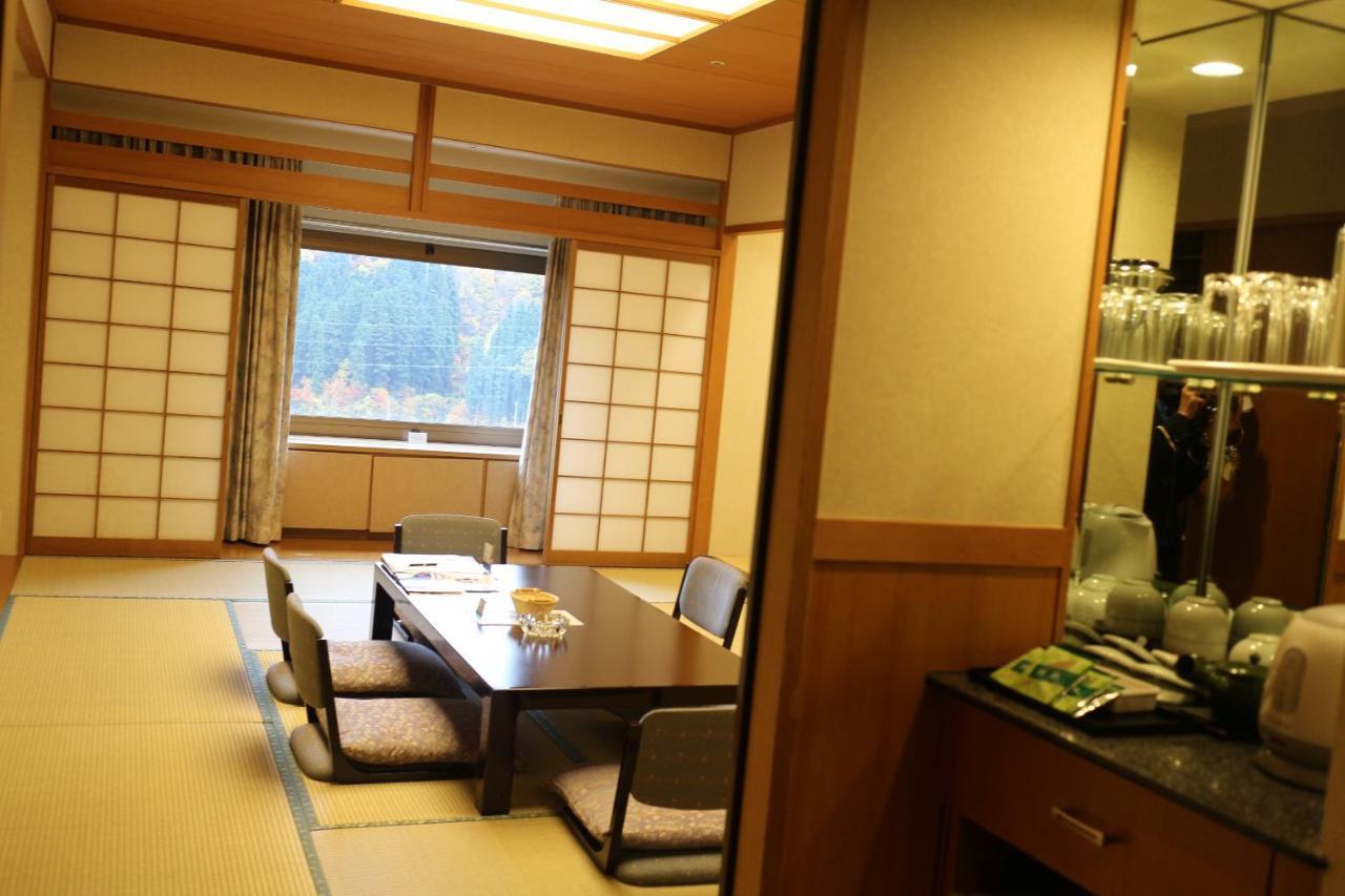 Naspa New Otani Yuzawa  Bagian luar foto